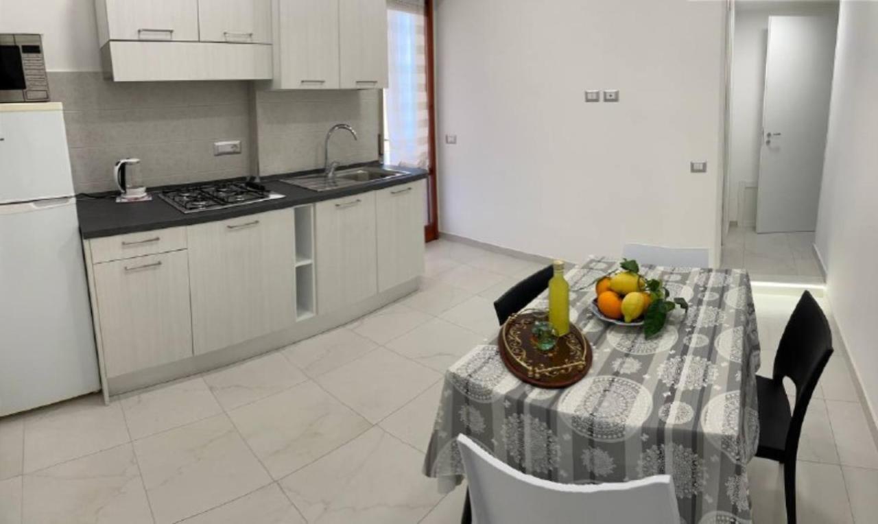A Casa E' Mamma Apartment Sorrento Bagian luar foto