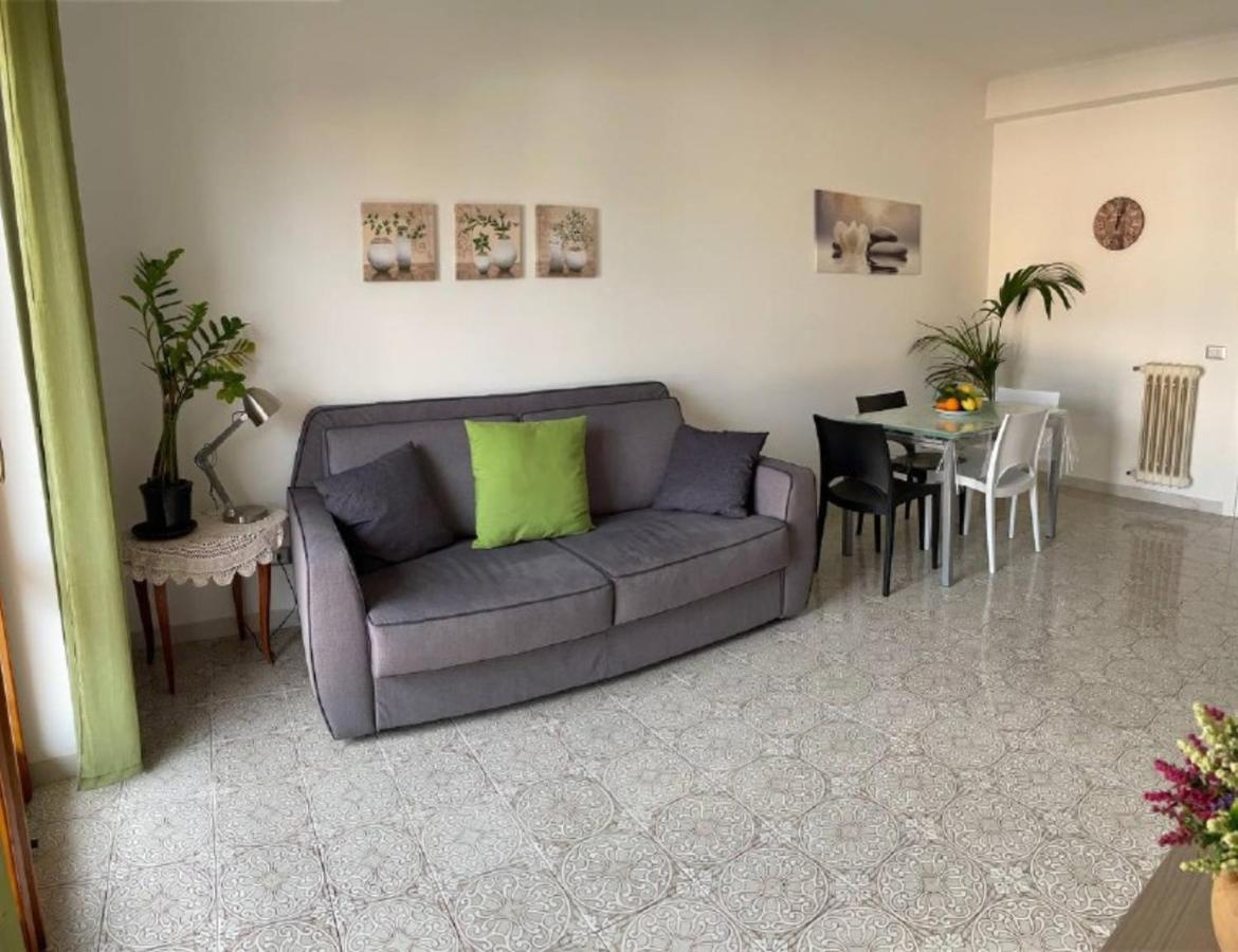 A Casa E' Mamma Apartment Sorrento Bagian luar foto
